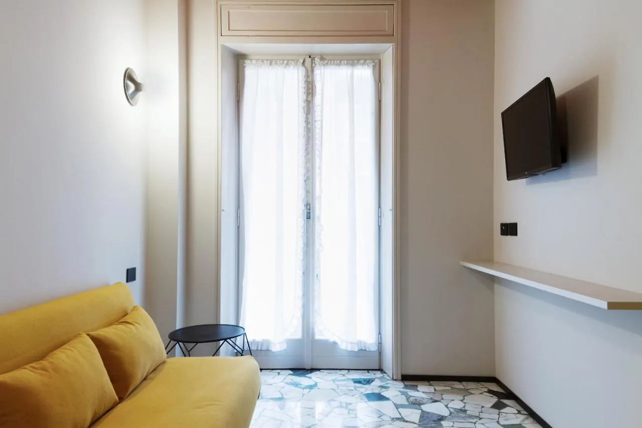 Apartament Altido Lovely Central Studio Mediolan